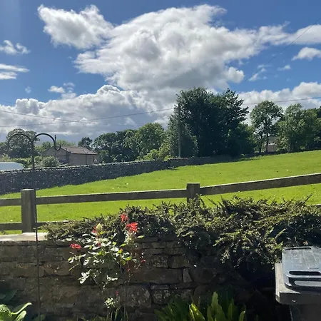 Holiday home Dale Grange *