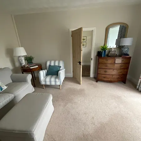 Holiday home Dale Grange *